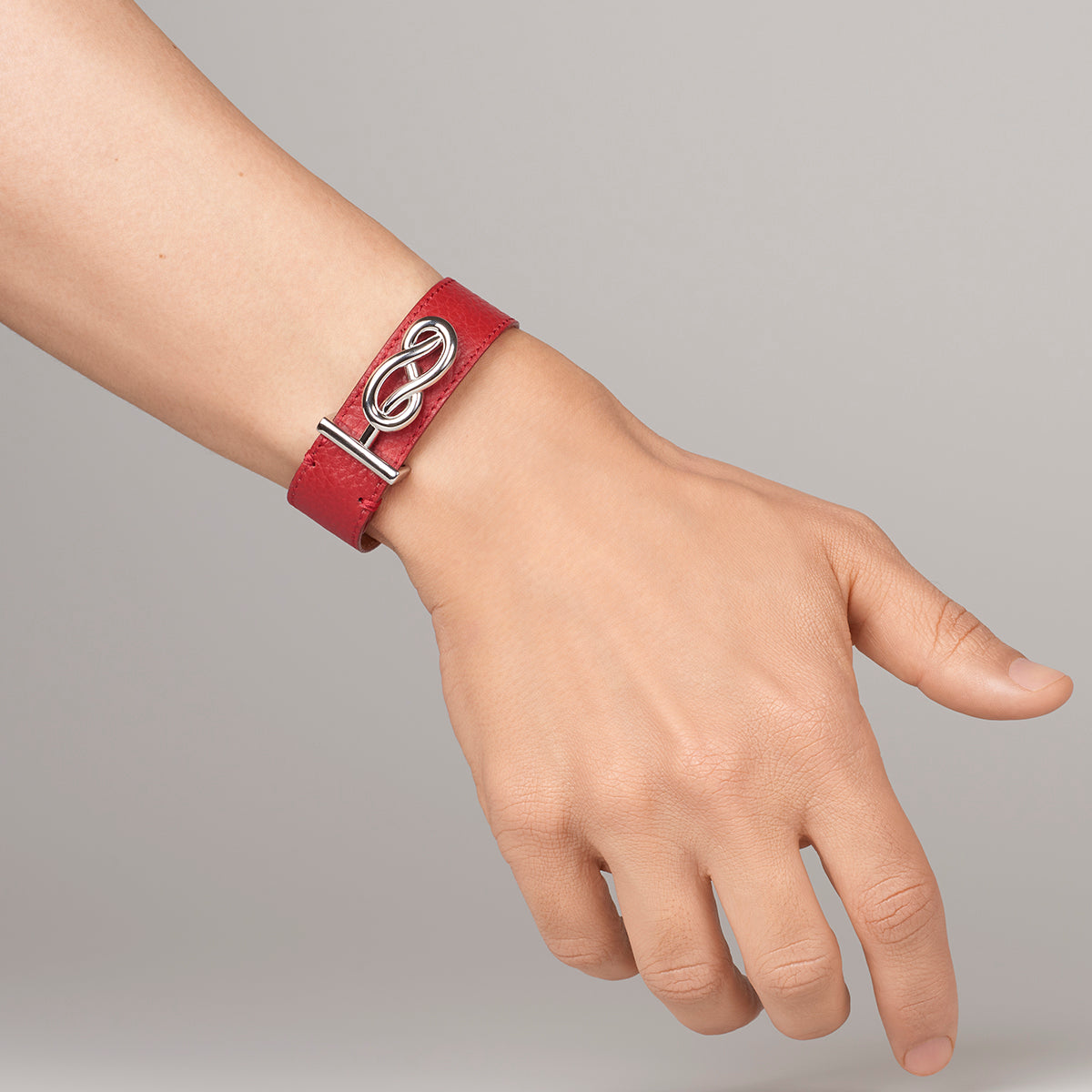 
                  
                    BRACCIALE COMO
                  
                
